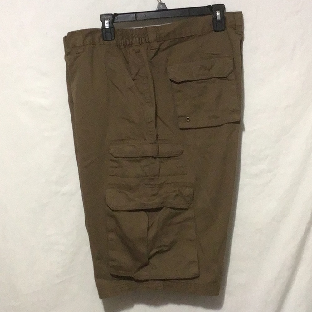 Boulder Creek Trading Co. Dark Khaki Multi Pocketed Cargo Shorts Sz 44 New